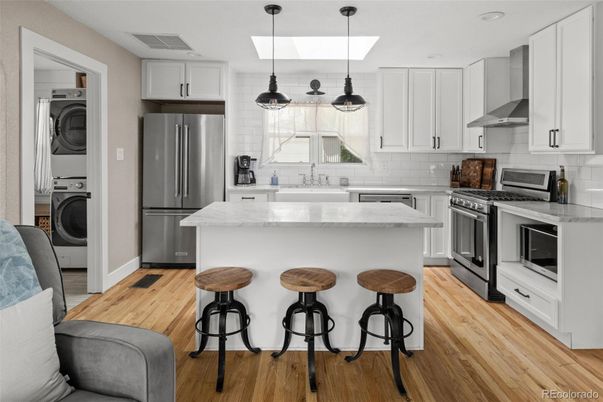 Interior, Kitchen, Pendant Lights, Recessed Lighting, Stainless Steel Appliances, Washer, Wood Texture Flooring