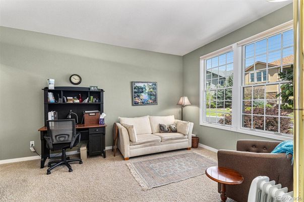 Home Office, Interior
