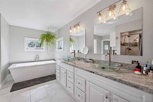 Bathroom, Dual Sink Vanities, Free Standing Baths, Interior, Marble