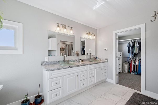 Bathroom, Dual Sink Vanities, Interior, Marble