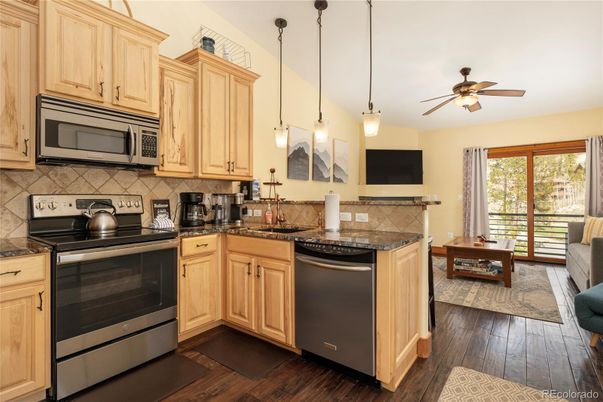 Interior, Kitchen, Pendant Lights, Wood Texture Flooring