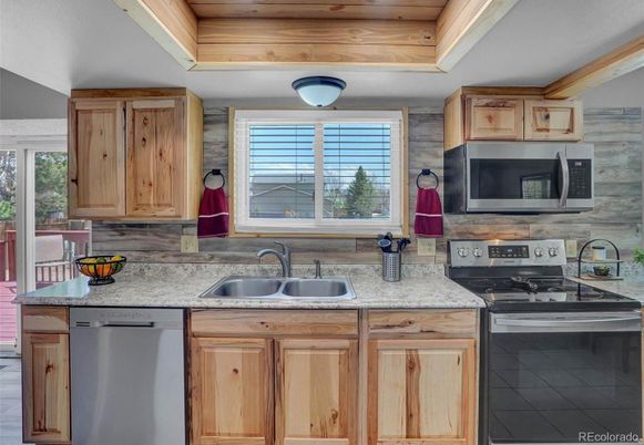 Interior, Kitchen, Stainless Steel Appliances