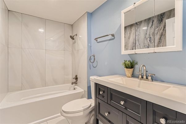 Bathroom, Interior