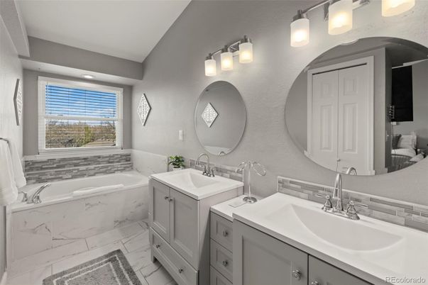 Bathroom, Dual Sink Vanities, Interior, Marble, Recessed Lighting