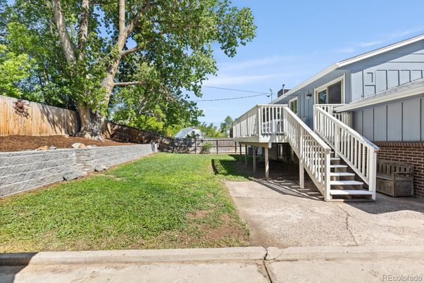 Backyard, Exterior