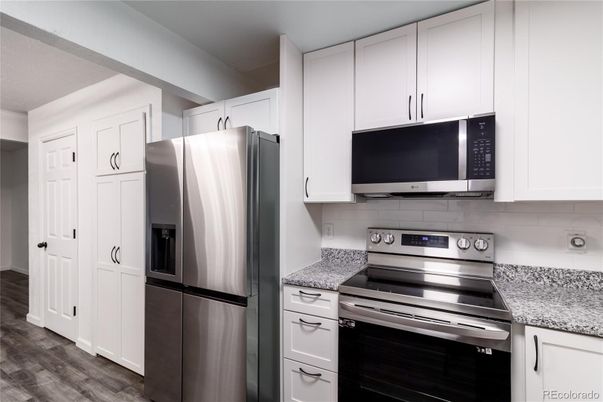 Interior, Kitchen, Stainless Steel Appliances, Wood Texture Flooring