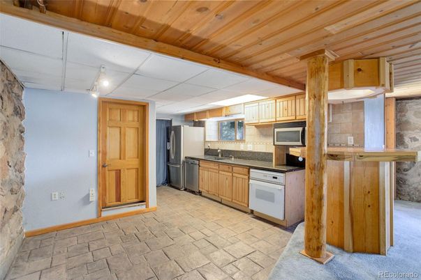 Interior, Kitchen, Stainless Steel Appliances, Wooden Beams, Wooden Ceilings
