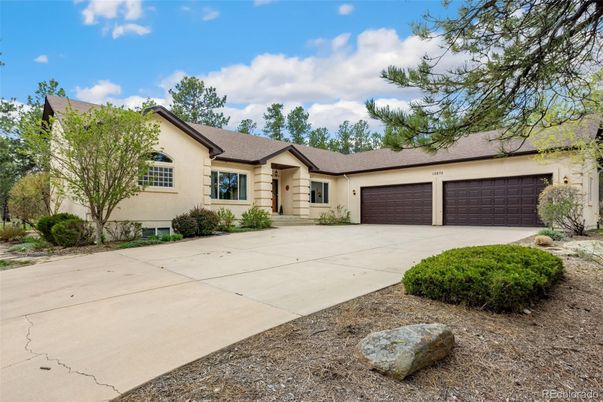 Attached, Backyard, Exterior, Facade, Ranch