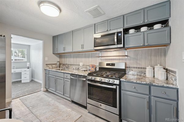 Interior, Kitchen, Stainless Steel Appliances