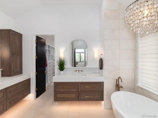 Bathroom, Dual Sink Vanities, Free Standing Baths, Interior