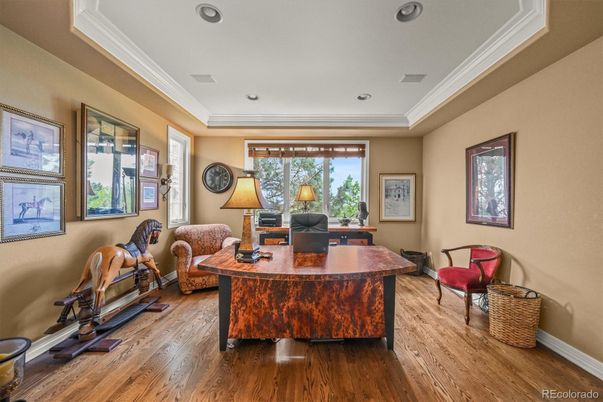 Home Office, Interior, Recessed Lighting, Wood Texture Flooring