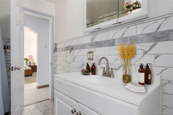 Bathroom, Interior, Marble Walls