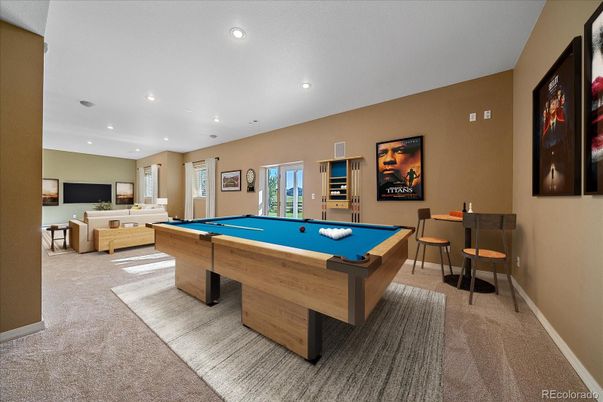 Billiard Table, Game Room, Interior, Recessed Lighting