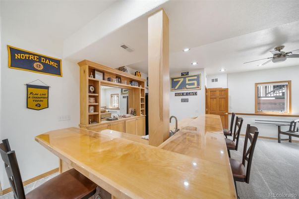 Dining room, Interior, Recessed Lighting