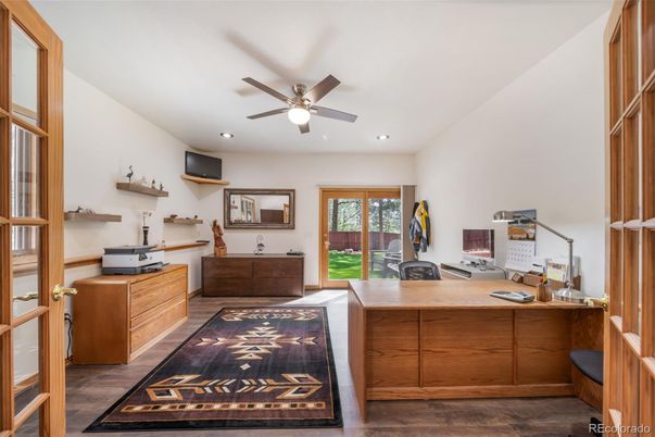 Home Office, Interior, Recessed Lighting, Wood Texture Flooring