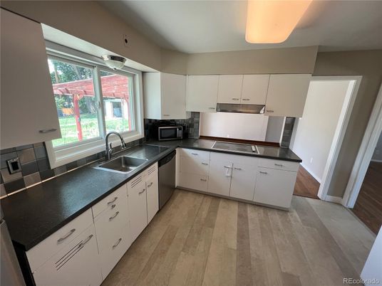 Interior, Kitchen, Stainless Steel Appliances, Wood Texture Flooring