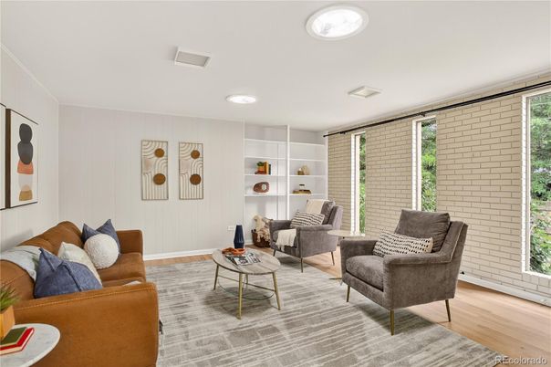 Interior, Living room, Recessed Lighting, Wood Texture Flooring