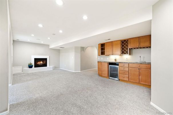 Empty room, Fireplace, Interior, Recessed Lighting