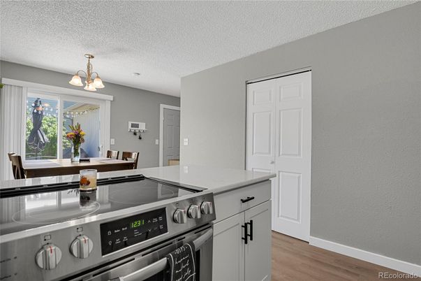 Chandelier, Dining room, Interior, Kitchen, Wood Texture Flooring