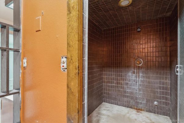 Elevator, Interior, Recessed Lighting