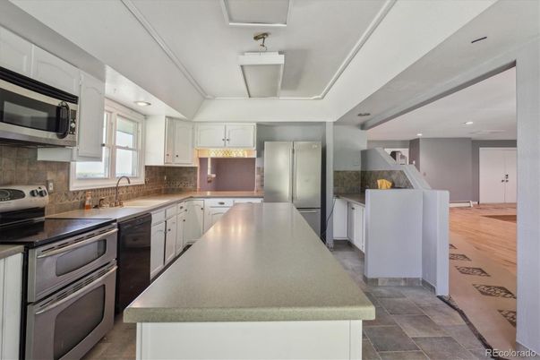 Interior, Kitchen, Recessed Lighting