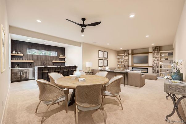 Dining room, Interior, Kitchen, Living room, Recessed Lighting