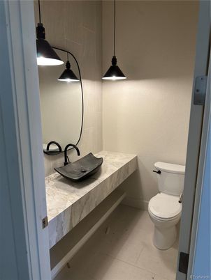 Bathroom, Interior, Pendant Lights