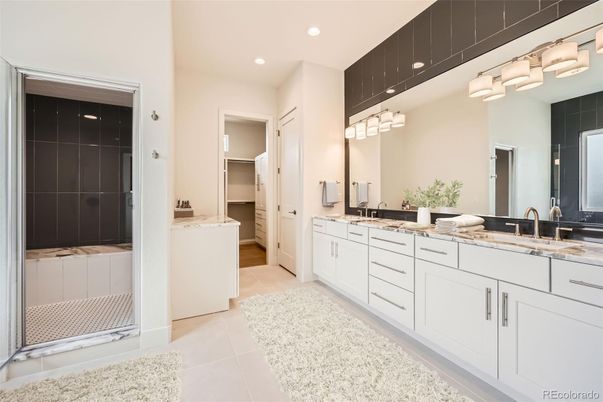 Bathroom, Dual Sink Vanities, Interior, Recessed Lighting