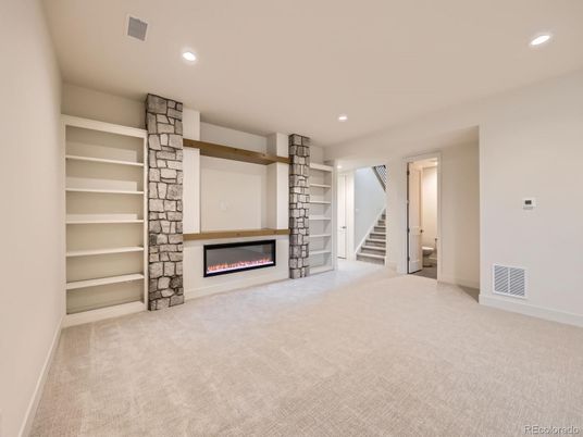 Empty room, Fireplace, Interior, Recessed Lighting