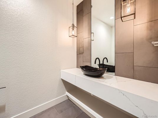 Bathroom, Interior, Pendant Lights, Recessed Lighting