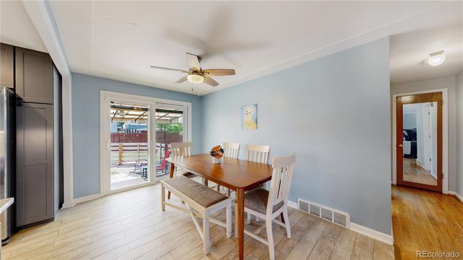 Dining room, Interior, Wood Texture Flooring