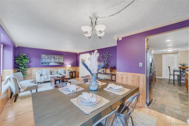 Chandelier, Dining room, Interior, Living room, Recessed Lighting, Wood Texture Flooring