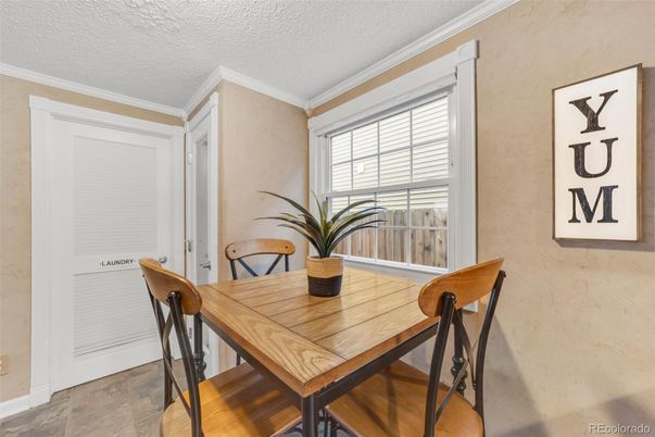 Dining room, Interior
