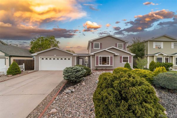 Attached, Detached Garage, Exterior, Facade, American Craftsman
