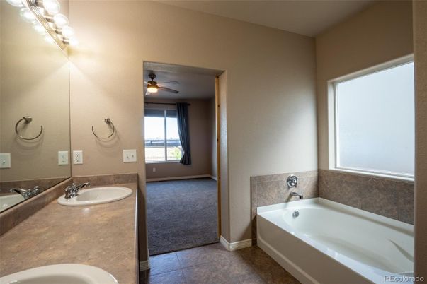 Bathroom, Dual Sink Vanities, Interior