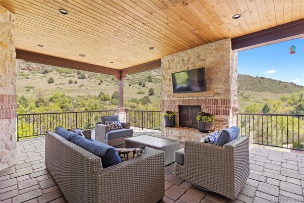 Exterior, Fireplace