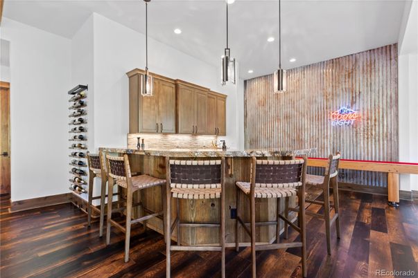 Interior, Pendant Lights, Recessed Lighting, Wood Texture Flooring