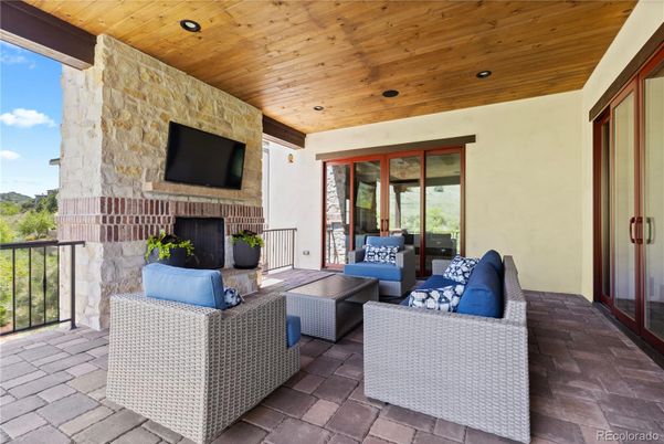 Exterior, Fireplace
