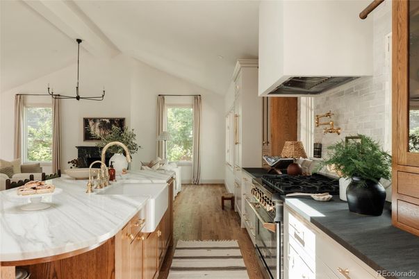 Interior, Kitchen, Pendant Lights, Wood Texture Flooring