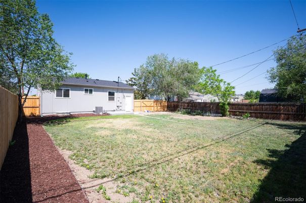 Backyard, Exterior