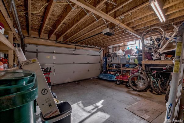 Garage, Interior, Wooden Beams