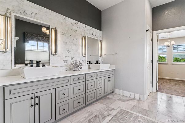 Bathroom, Dual Sink Vanities, Interior, Marble