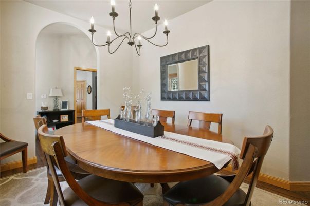 Chandelier, Dining room, Interior