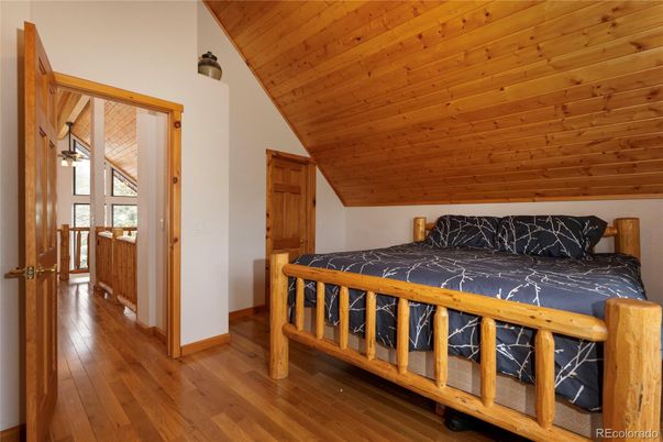 Bedroom, Interior, Wooden Ceilings, Wood Texture Flooring
