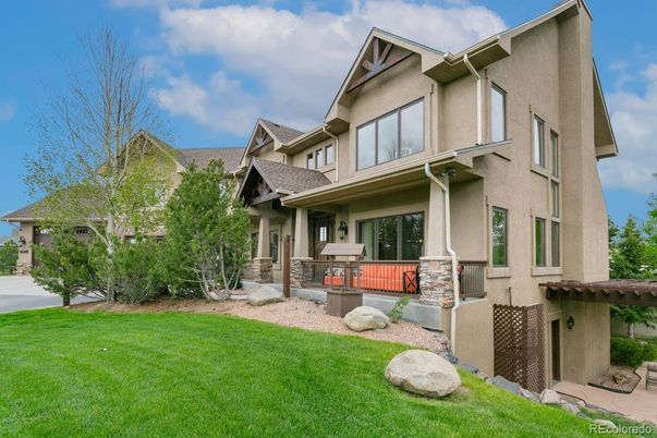 Backyard, Exterior, Facade, Modern