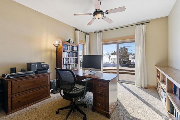 Home Office, Interior