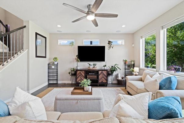 Interior, Living room, Recessed Lighting, Wood Texture Flooring
