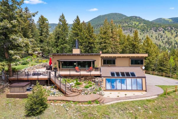 Exterior, Hot Tub