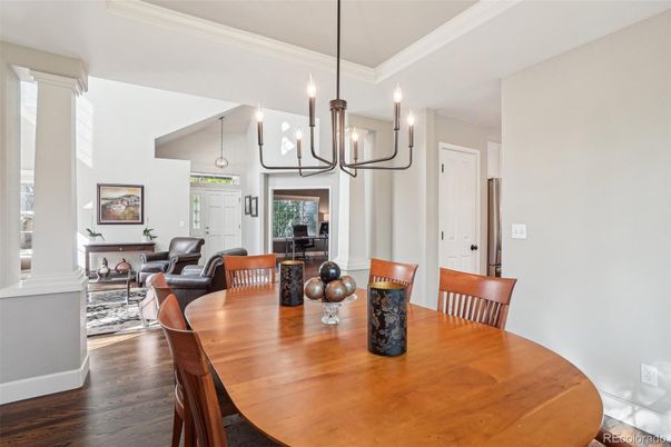 Chandelier, Dining room, Interior, Living room, Pendant Lights, Wood Texture Flooring