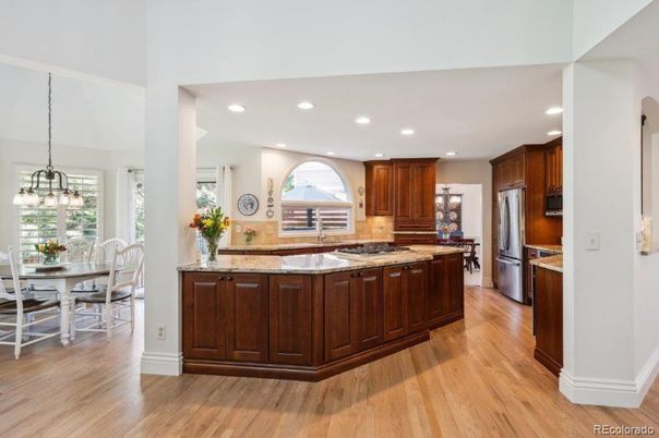Chandelier, Dining room, Interior, Kitchen, Pendant Lights, Recessed Lighting, Wood Texture Flooring